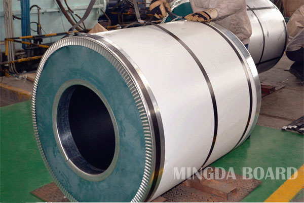 Outside PE protecting plate for coil package