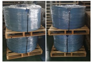 Side protection plate for steel coils